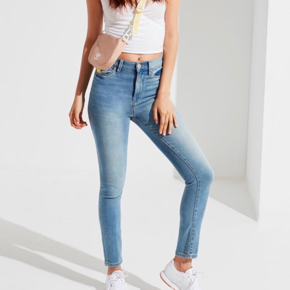 BDG High Rise Twig Skinny Jean in Dark Wash